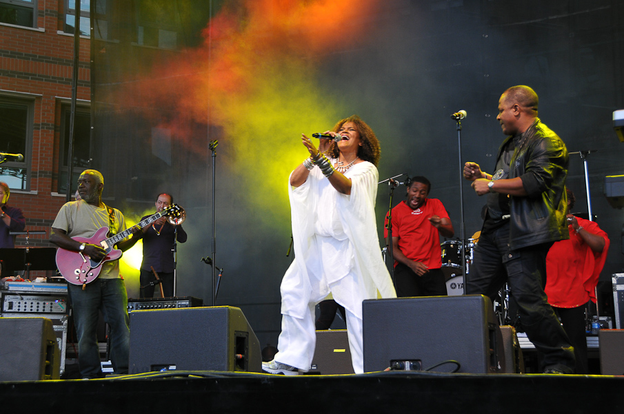 Fete de la Musique Evry 2009 - Kassav 165.jpg